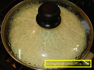 Comment faire cuire une omelette sans lait dans une casserole?