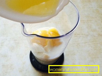 Recette de smoothie dans un mélangeur à la banane