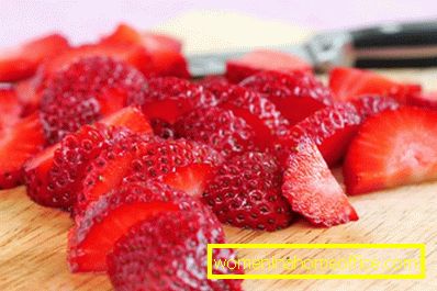 Gelée de crème sure aux fraises: une recette